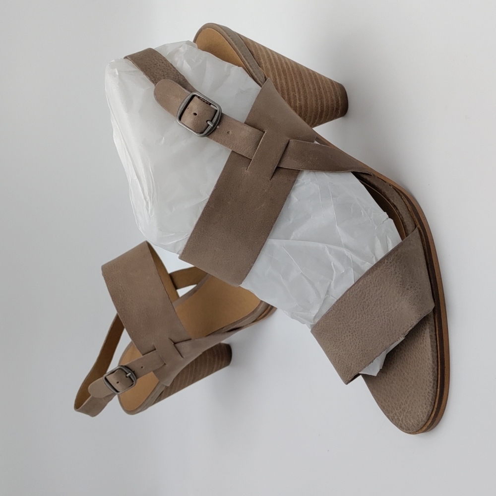 Lucky Brand LK-Veenesha Sz 9 M Women Heels - Picture 3 of 7